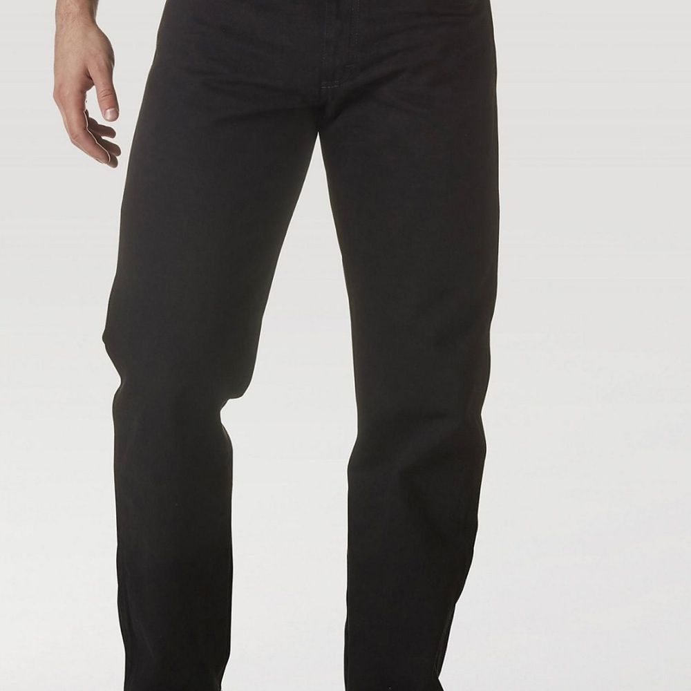 NWT! Wrangler Men's Black Relaxed Fit Jeans